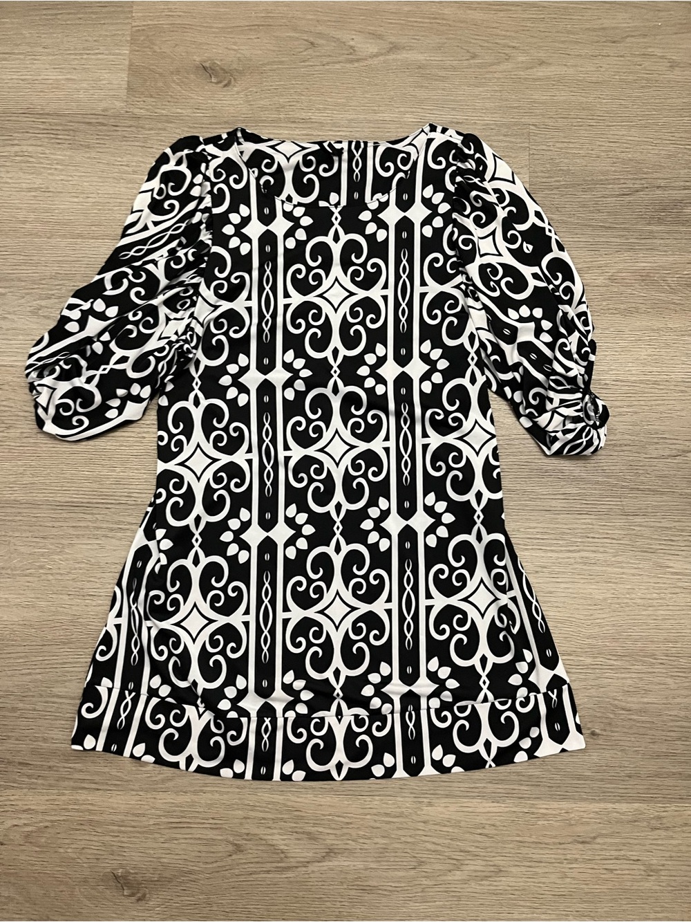 Lapis Women’s Black & White Geometric Babydoll Mini Dress Size M